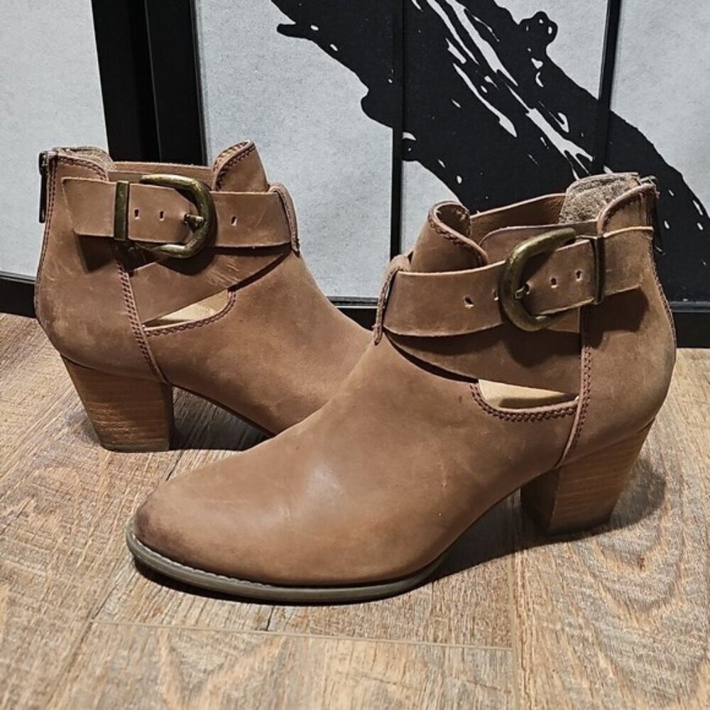 Vionic Ankle Boots Size 8